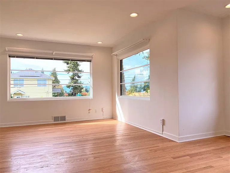 12258 1st Ave NW — Photo 13