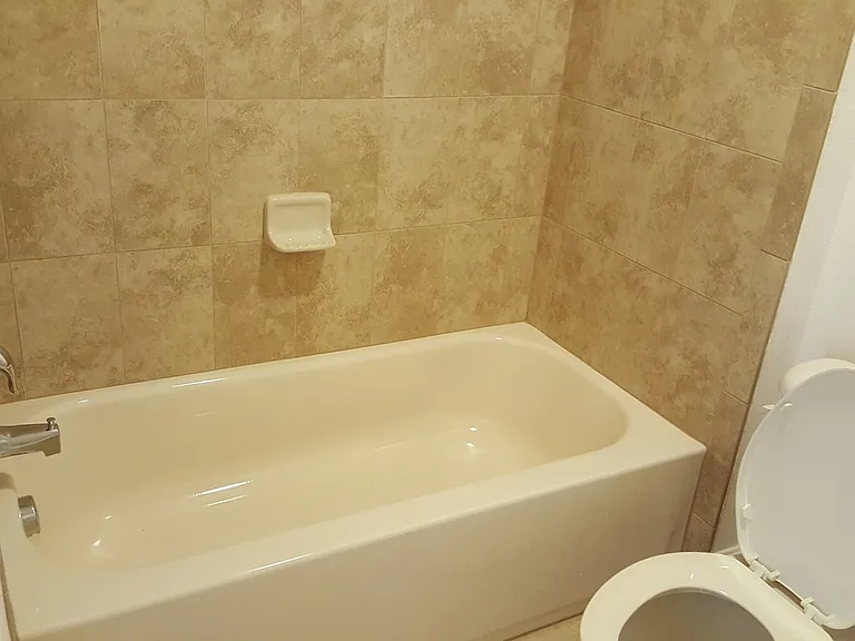1065 Vinsetta Cir — Photo 18