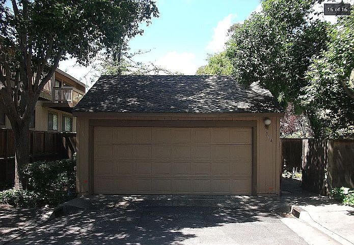 2nd image of 114 La Quebrada Way