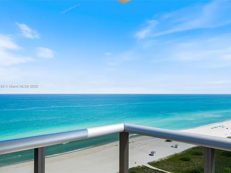 5875 Collins Ave #1902 — Photo 54