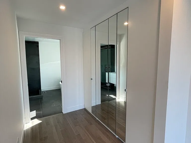 719 N Elizabeth St #3S — Photo 7