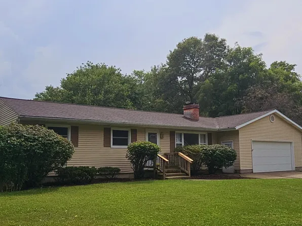 740 Gorham St, Marshall, MI 49068