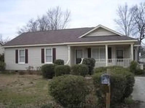 330 Mansfield Cir, Lexington, SC 29073