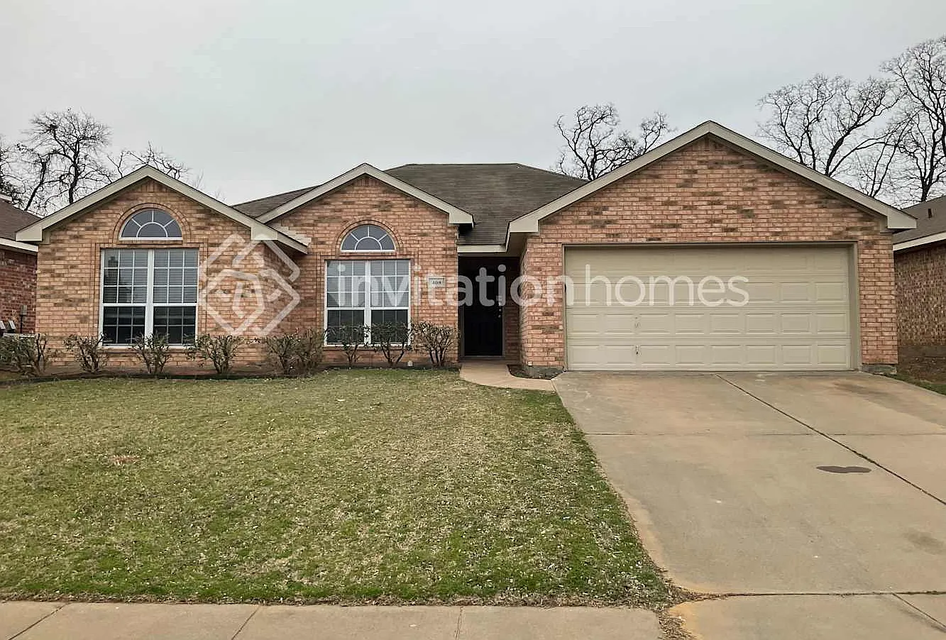 408 Hidden Ridge Dr Burleson, TX 76028 — Photo 1