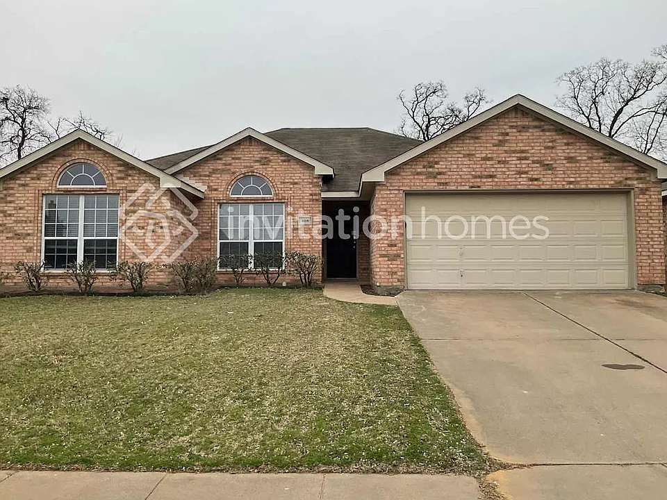 408 Hidden Ridge Dr
