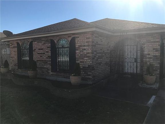 3rd image of 7510 Morel St