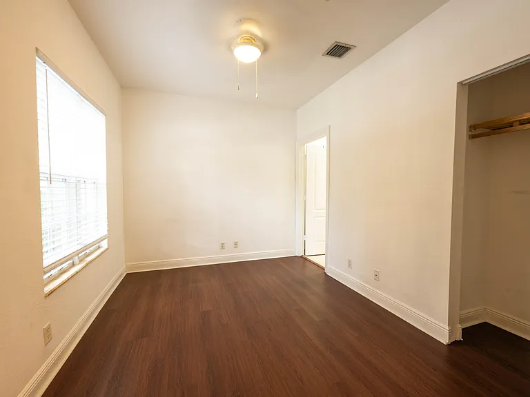 530 S Federal Hwy #8 — Photo 8