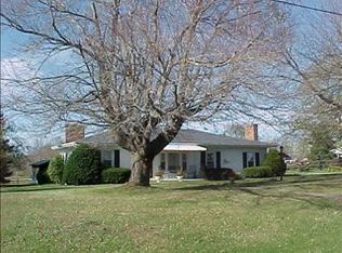 325 College Hill Rd, Waco, KY 40385