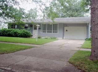 1665 Illinois Ave SW, Huron, SD 57350