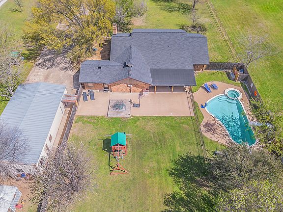 4th image of 11485 Ridgeview Cir
