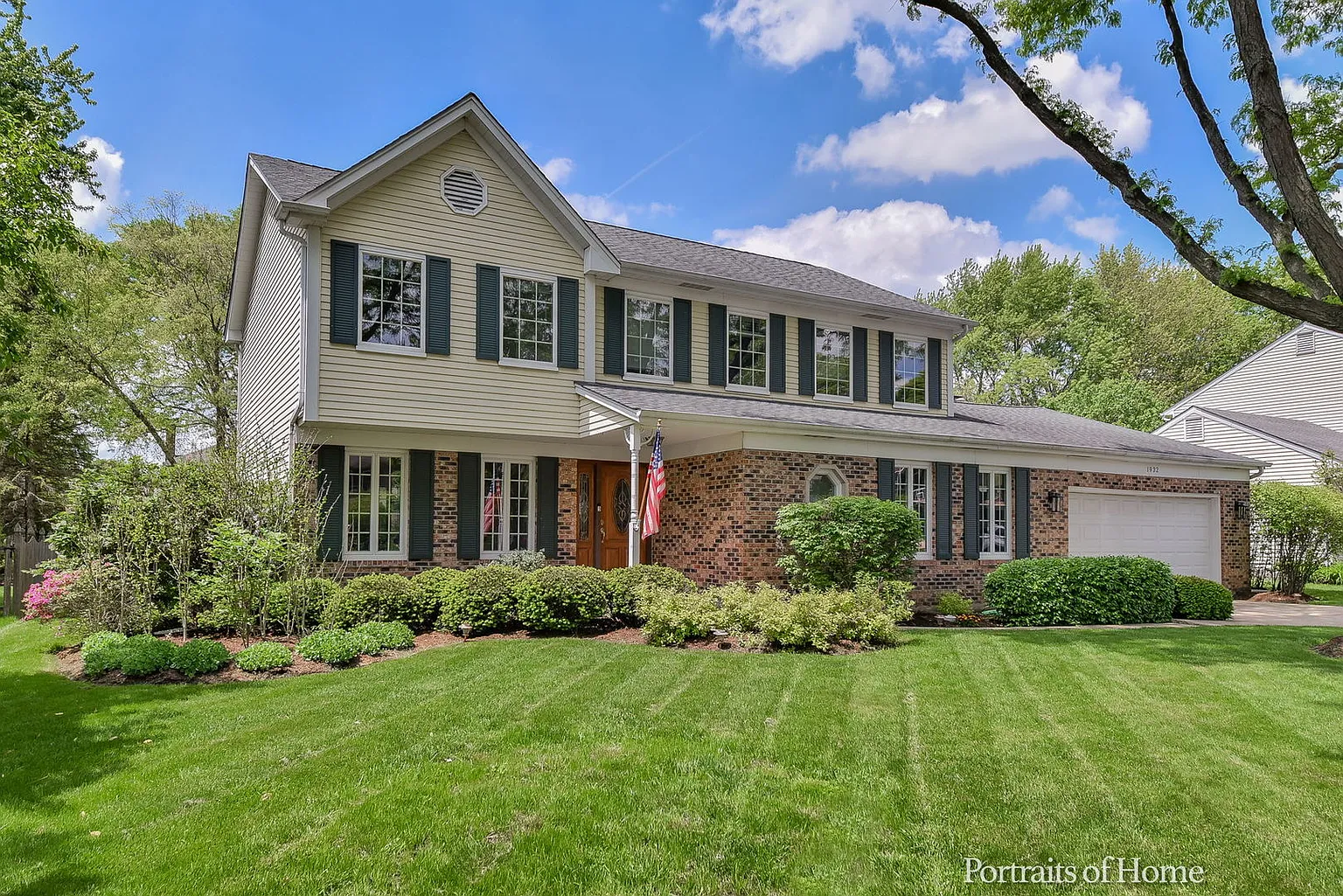 1932 Somerset Ln photo 1