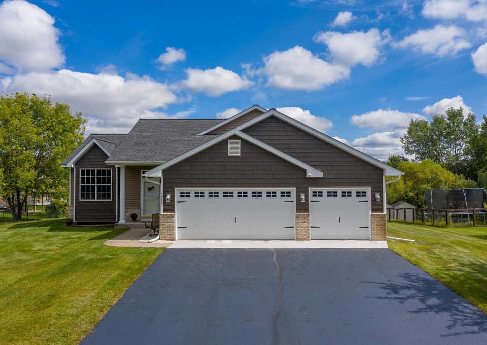 1st image of 7954 Henry Ln