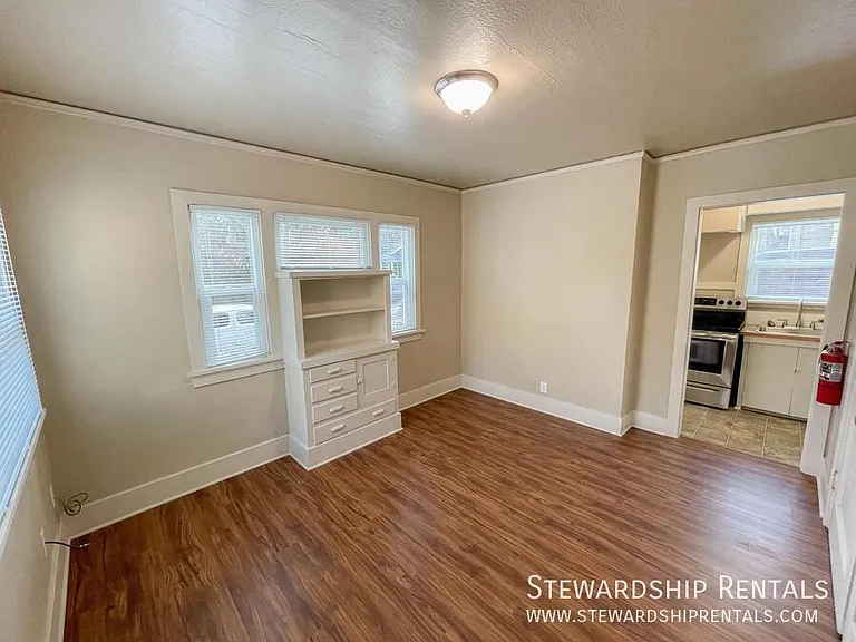 2024 Emerald St #4 — Photo 5