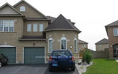 9 Kinney Gate