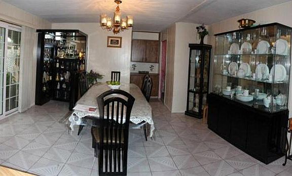 4th image of 522 Florentine Dr #522