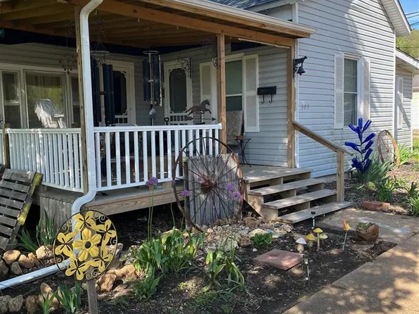 309 W Fir St, Piedmont, MO 63957