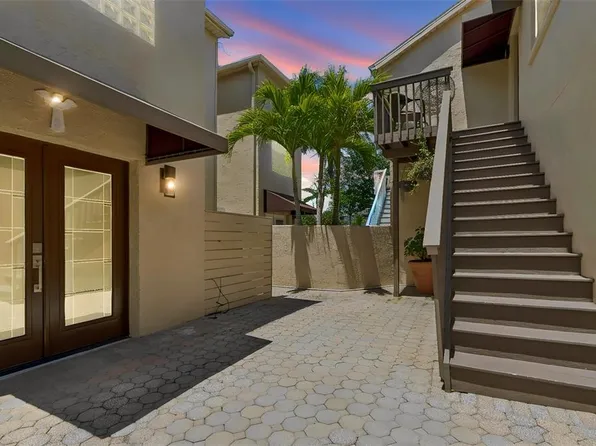 487 Pinellas Bayway S APT 207, Tierra Verde, FL 33715