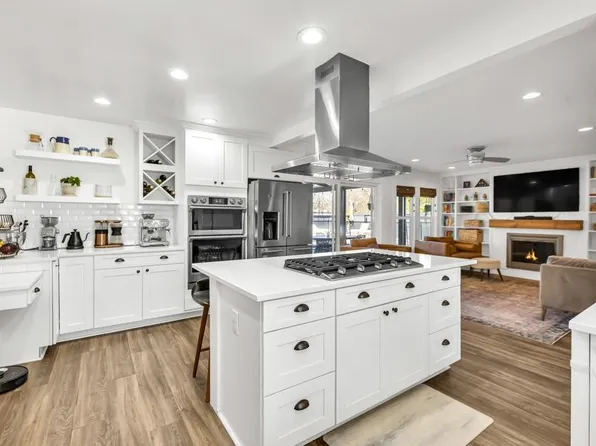7414 Myrtle Vista Ave, Sacramento, CA 95831