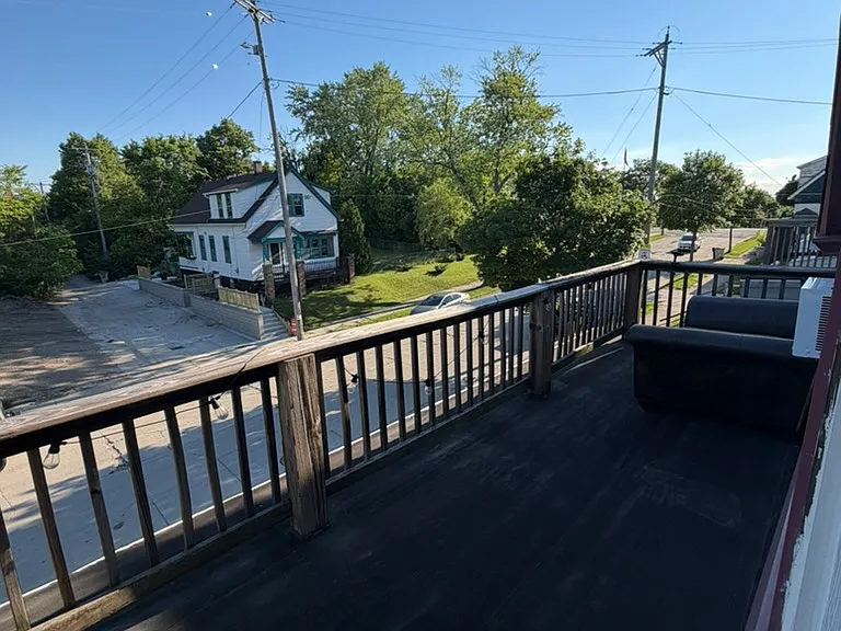 228 E Hadley St #2 — Photo 8