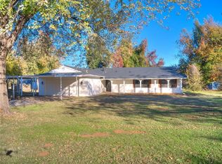 9 Cardinal Ln, Shawnee, OK 74804