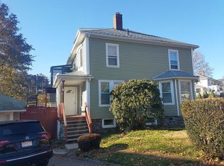 576 Grafton St, Worcester, MA 01604