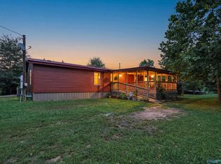 65 Lazy Ln, Cullman, AL 35055