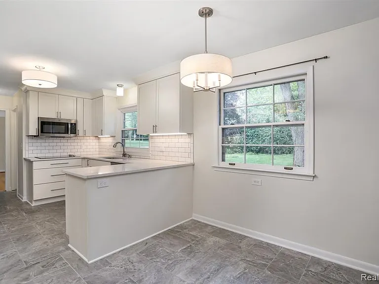 4259 Wendell Rd — Photo 11