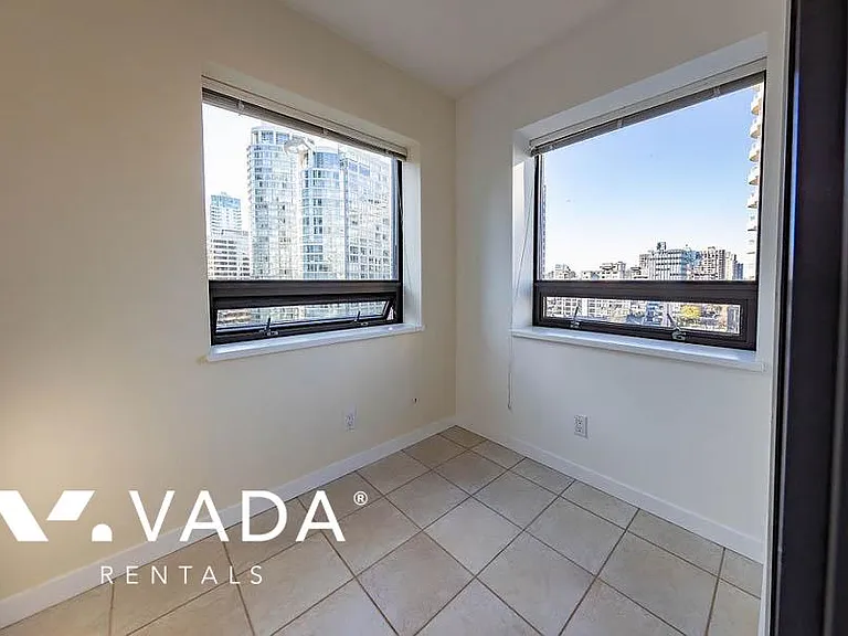 1331 Alberni St #1510 — Photo 8