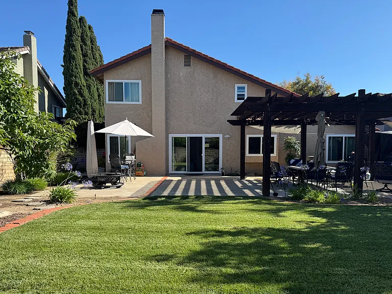 1045 Paseo Del Norte — Photo 3