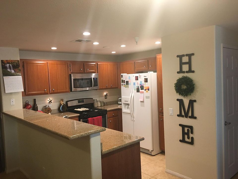 2nd image of 31343 Taylor Ln