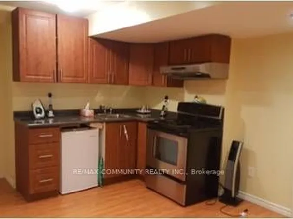 18 Cheetah Cres, Toronto, ON M1B 6J4