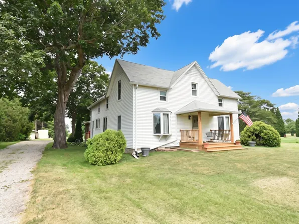 207 E State Road 352, Boswell, IN 47921