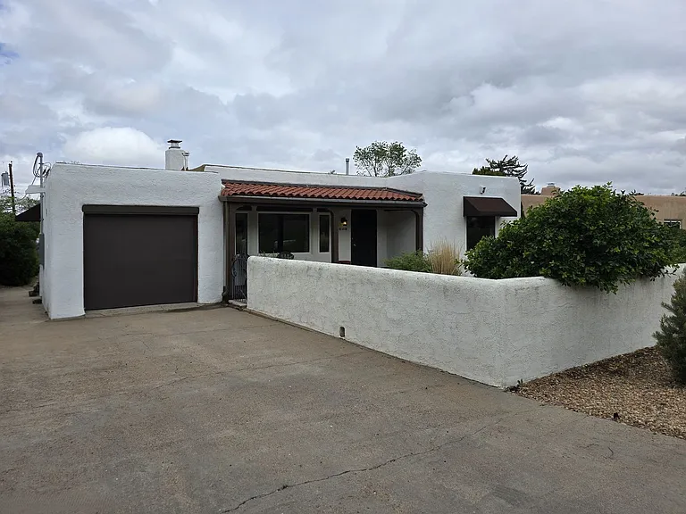 1304 Galisteo Pkwy — Photo 28
