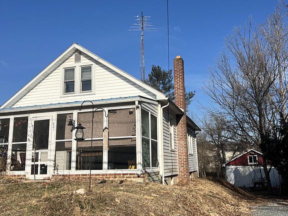 3rd image of 321 N Seton Ave