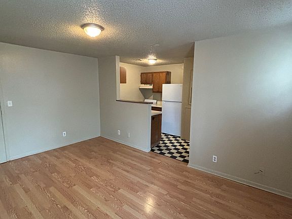 3rd image of 215 W Fairview St #205