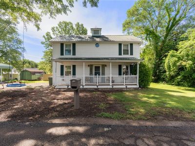 108 Tarrant St, Central, SC, 29630