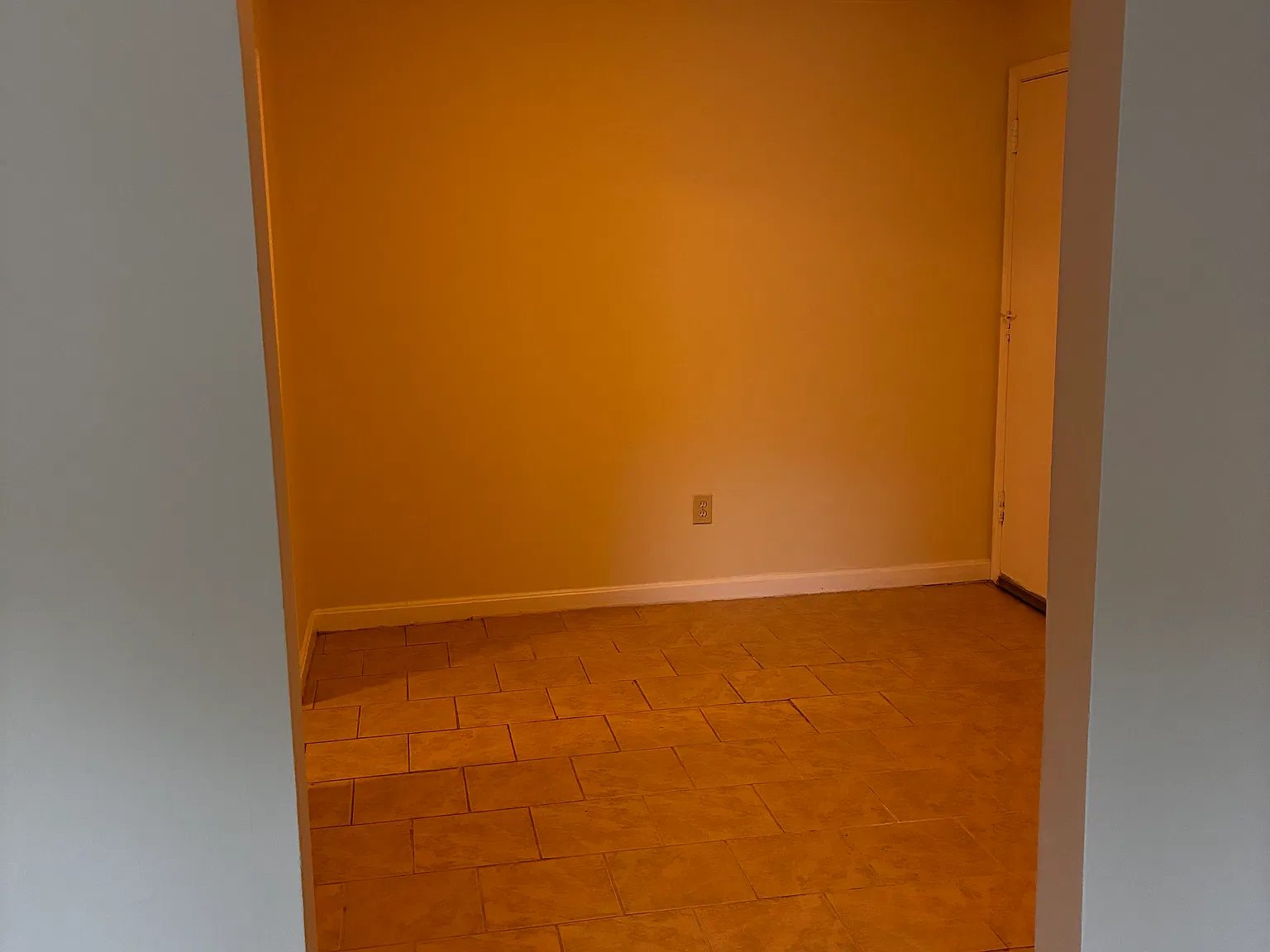 74O Central St — Photo 4
