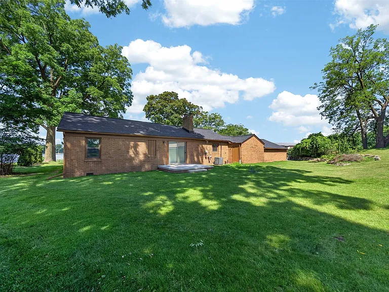 2079 Klingensmith Rd — Photo 31