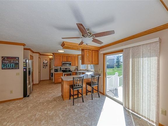 2nd image of 796 Castle Haven Way