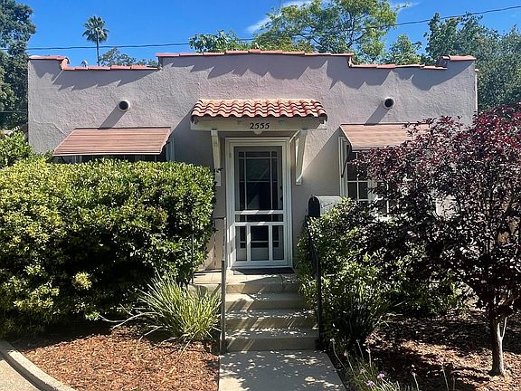 2nd image of 2555 Ganesha Ave