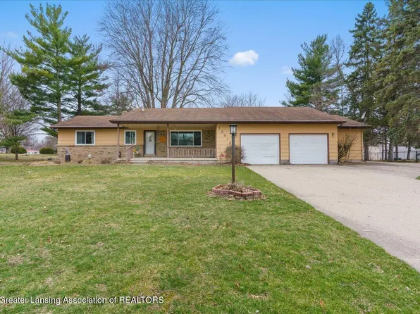 12916 Rambler Rd, Dewitt, MI 48820