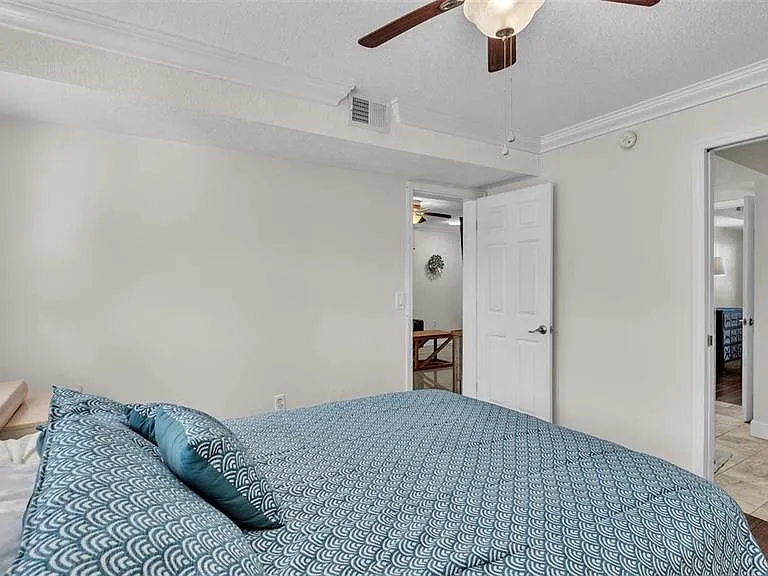 900 Avenue Z SE #A3 — Photo 21