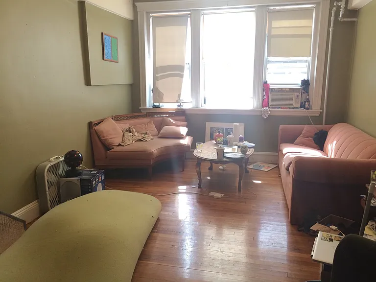 5 Lothian Rd — Photo 1