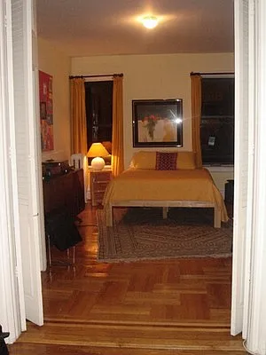 Rented by Domus Realty | media 22