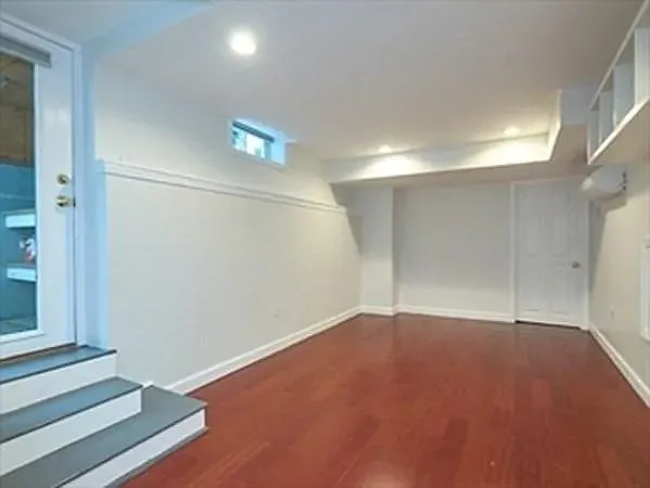 22 Amory St — Photo 7