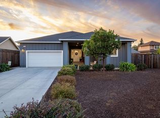 1335 Ridgecrest Ct, Santa Rosa, CA 95403