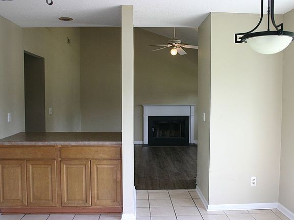 pass through from kitchen 