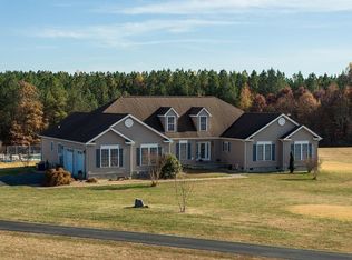 1080 Doctor Merritt Rd, Nathalie, VA 24577