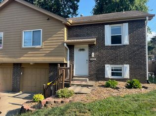 4303 NW 57th Ter #4301, Kansas City, MO 64151