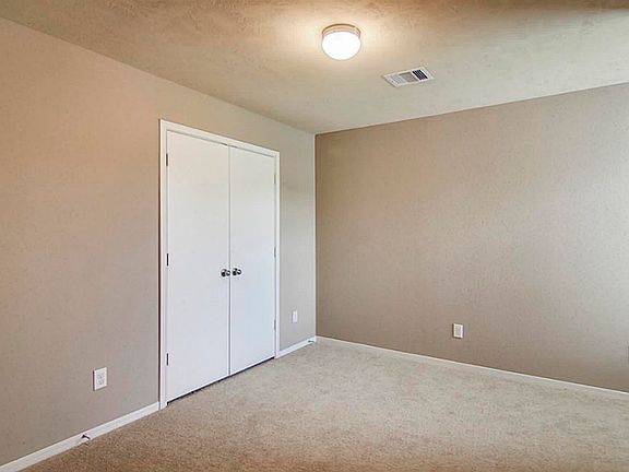 3rd image of 9315 Dewberry Blossom Ln